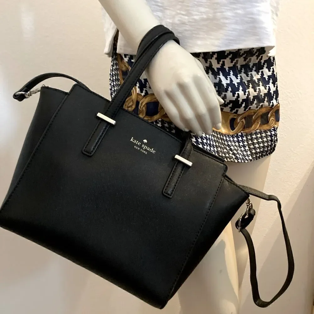 Kate Spade New York 100% Cow Leather Crossbody Bag